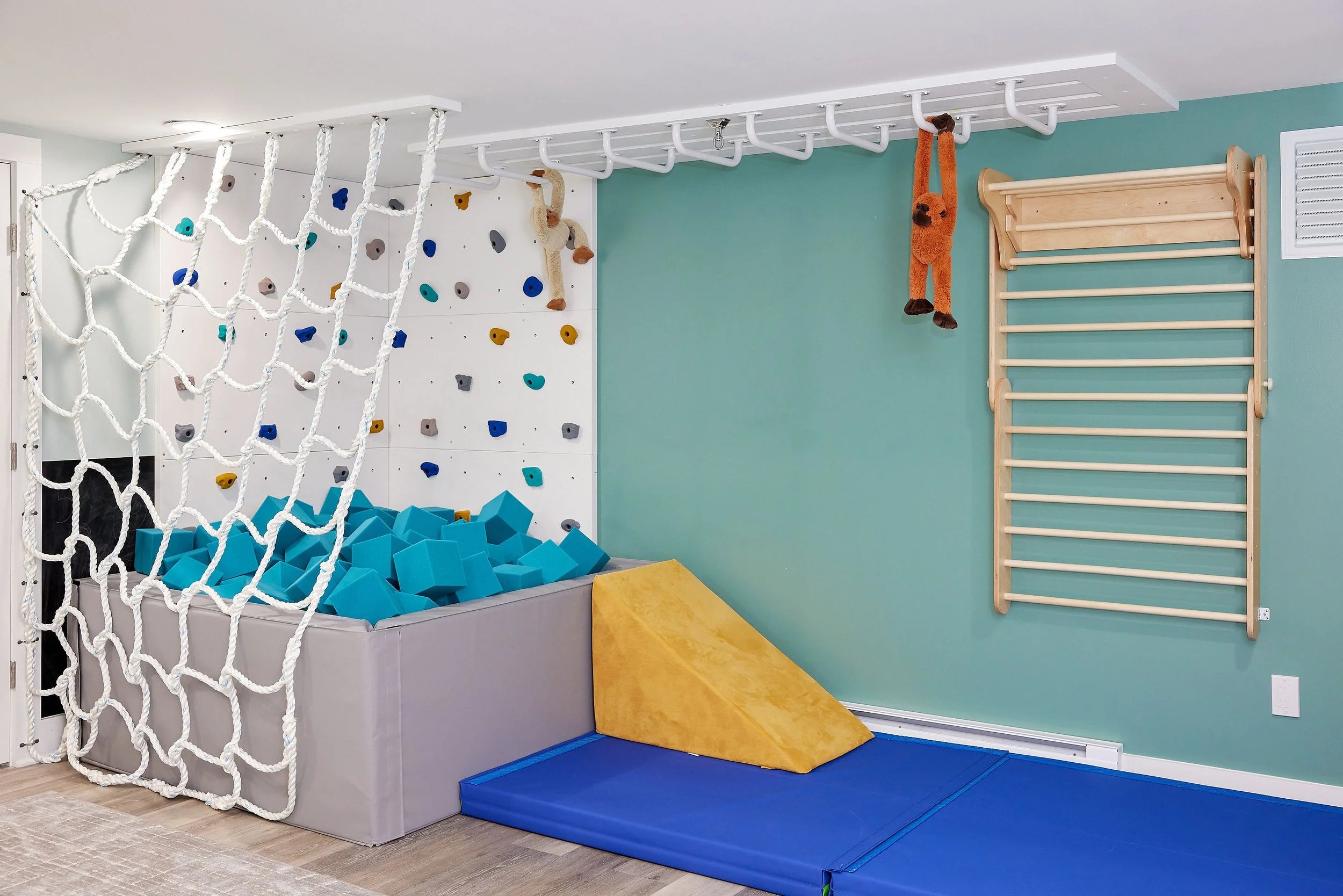 Foam Pit